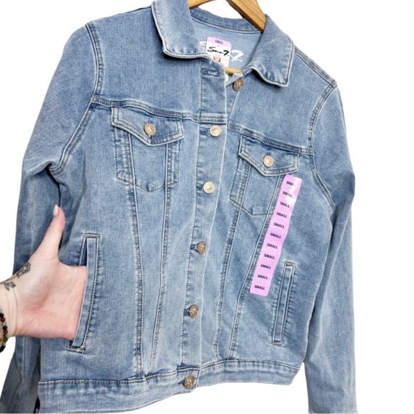 New with Tag Seven Ladies Wembley Wash Blue Button Down Modern Denim Jean Jacket - Picture 4 of 16